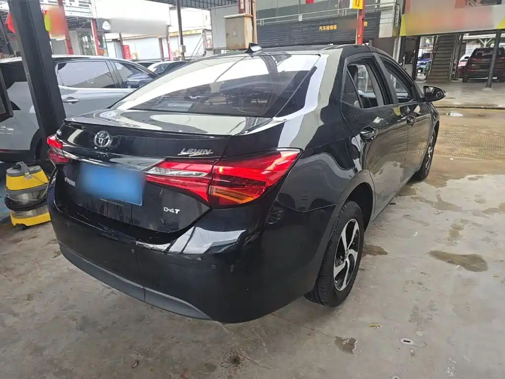Levin Facelift 185 T CVT Elite CN-V