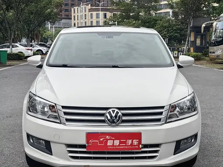 Volkswagen Santana 1.6 L Auto Comfort