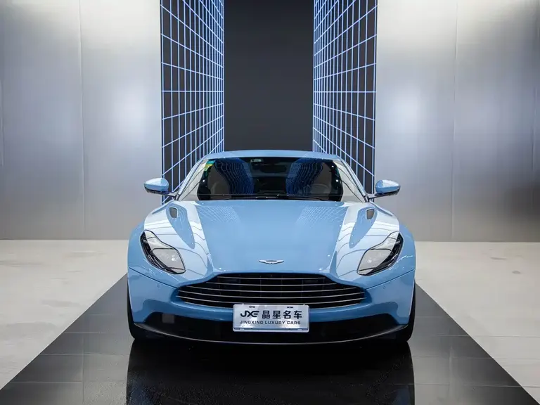 Aston Martin DB11 4.0 T V8 Coupe