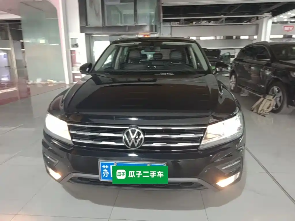 Tiguan L 330 TSI Auto 2 WD Smart Enjoyment