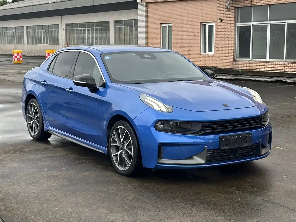 Lynk & Co 03 1.5 TD DCT Power Pro