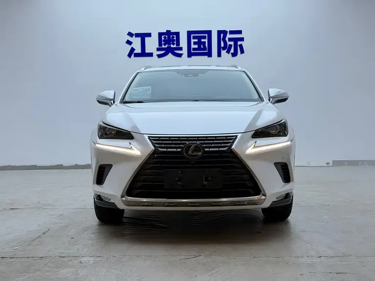 Lexus NX 200 AWD Sharp Style CN-V