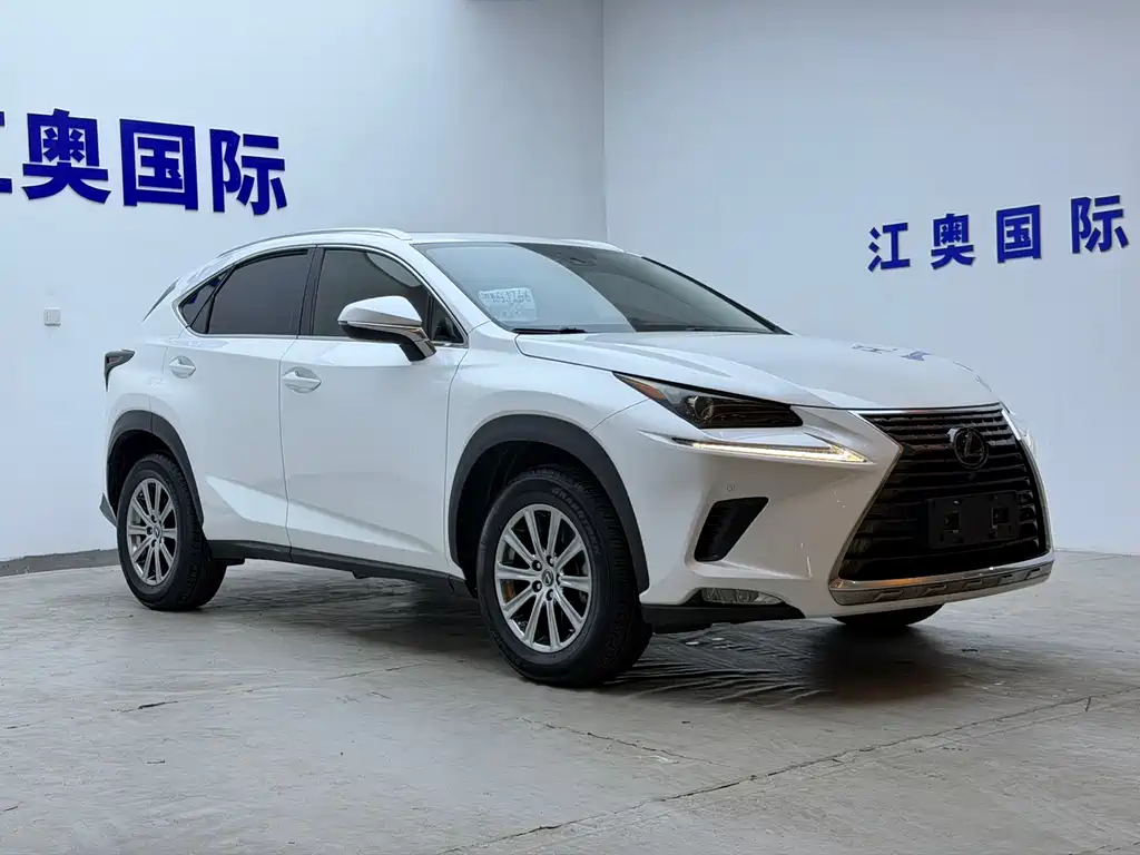 Lexus NX 200 AWD Sharp Style CN-V