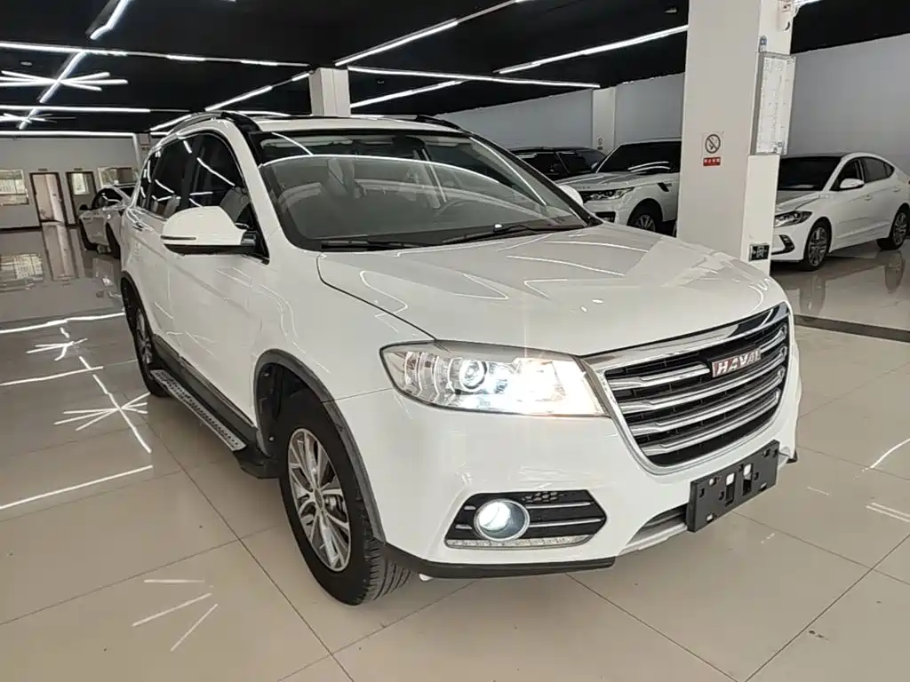 Haval H6 哈弗H6 2018款 红标 运动版 1.5 T 自动两驱尊贵型