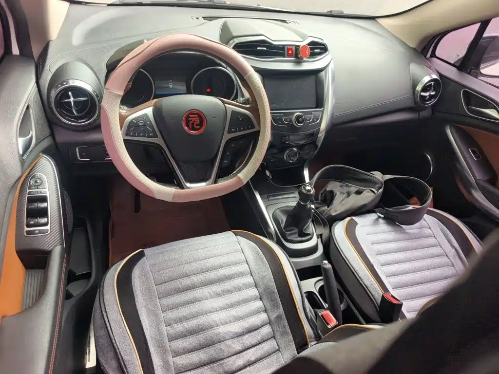Yuan 1.5 L Manual Luxury