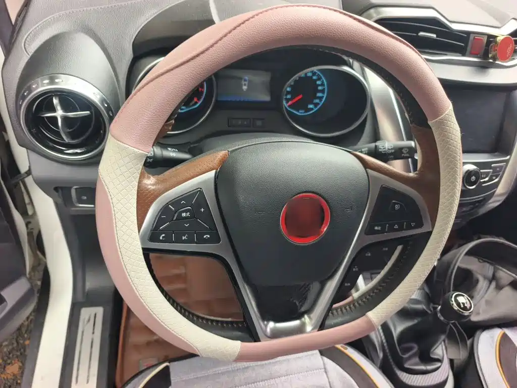 Yuan 1.5 L Manual Luxury