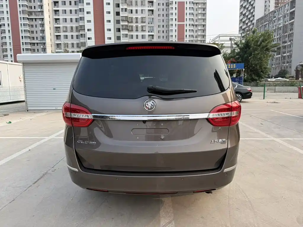Buick GL8 25 S Luxury CN-V
