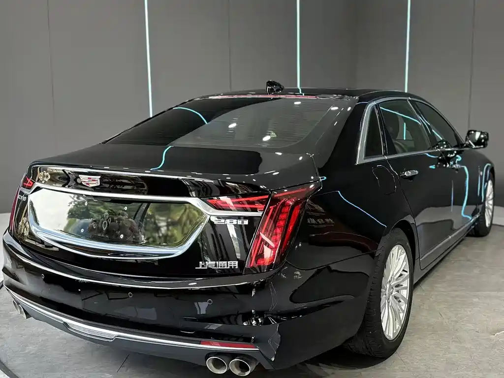 Cadillac CT6 28 T Style