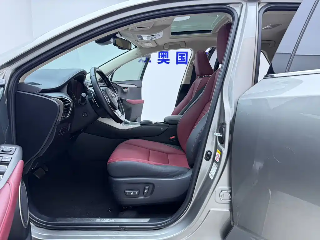 Lexus NX 200 AWD Sharp Style CN-V