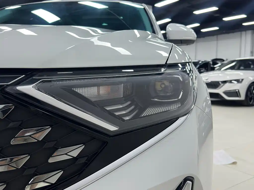 Jetta VS7 280 TSI Auto Glory