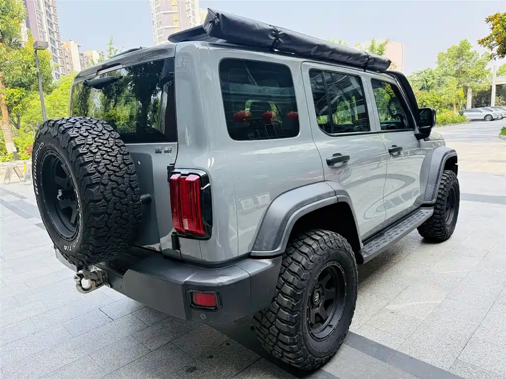 Tank 300 Offroad 2.0 T Conqueror