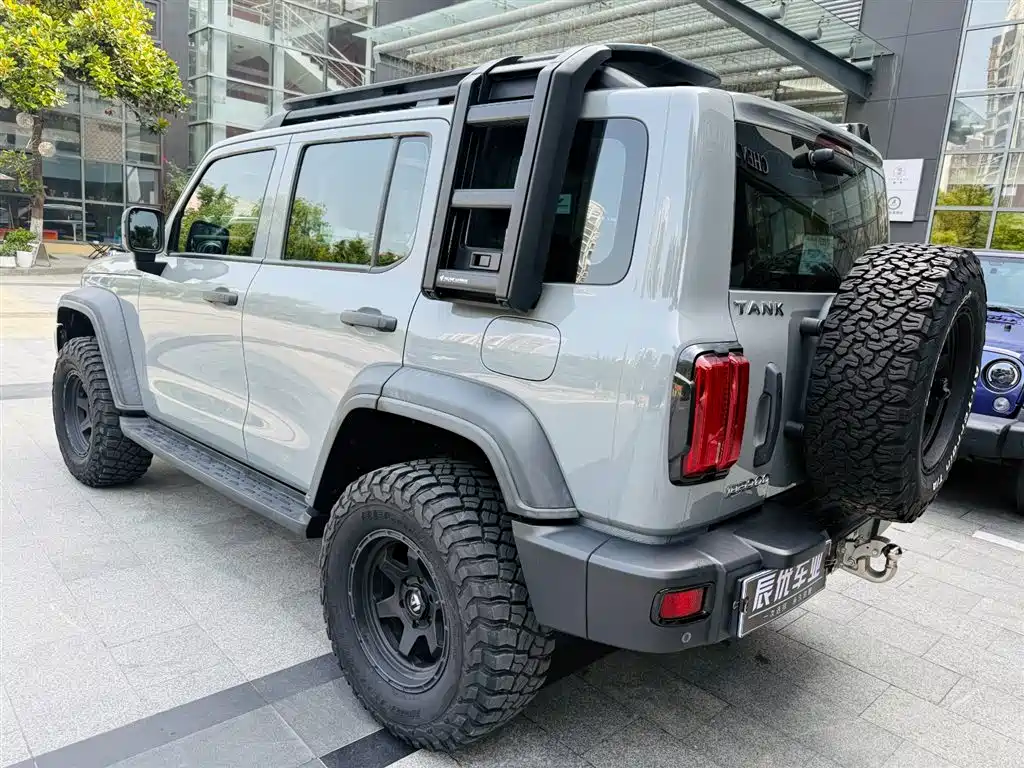 Tank 300 Offroad 2.0 T Conqueror
