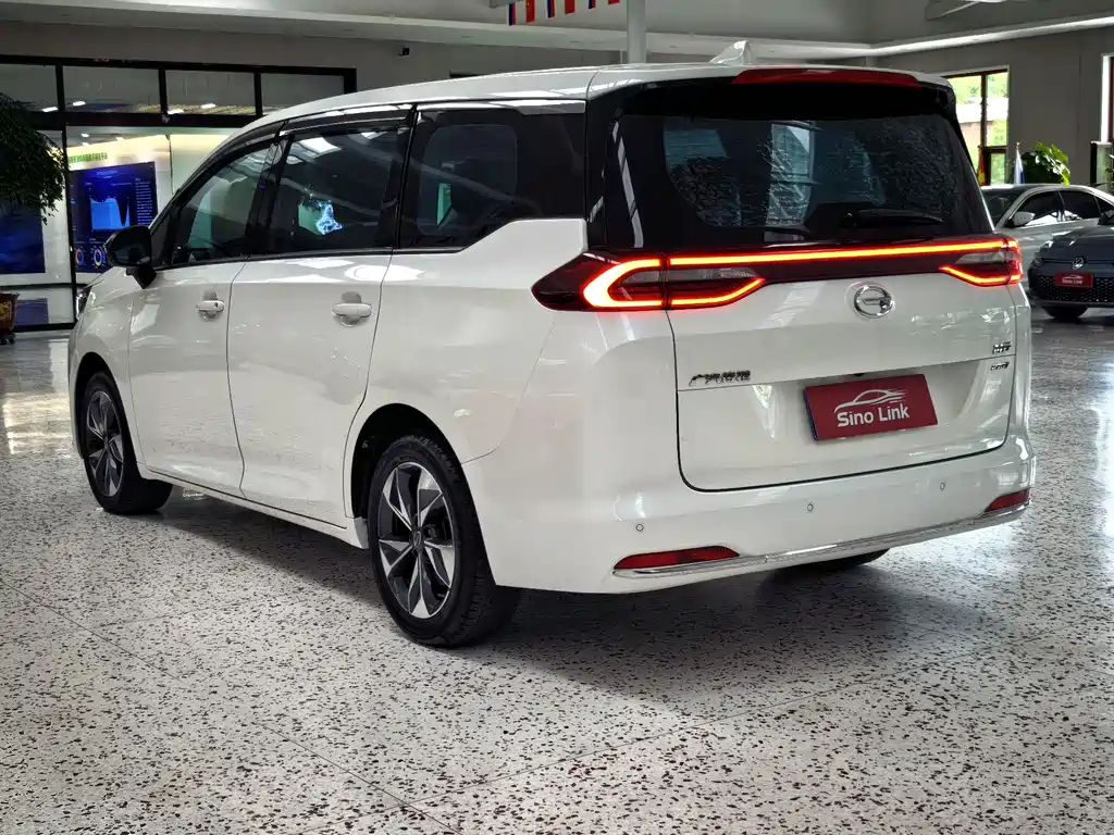 GAC Trumpchi M6 PRO 270 T DCT Distinguished