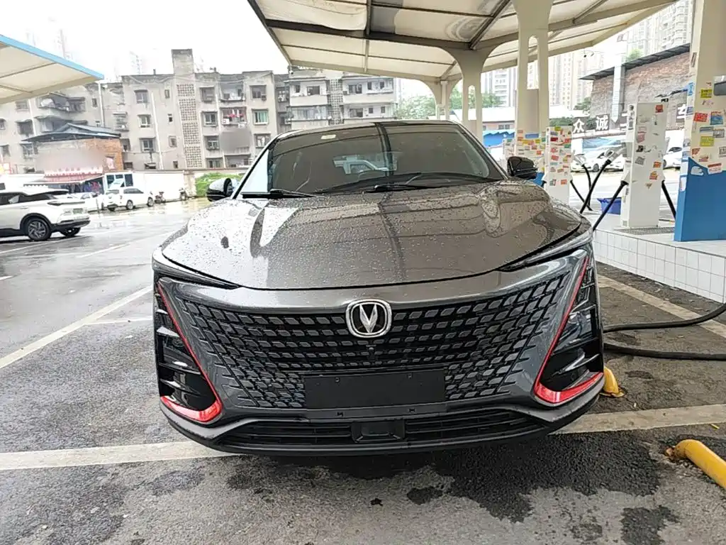 Changan UNI-T 1.5 T Distinguished
