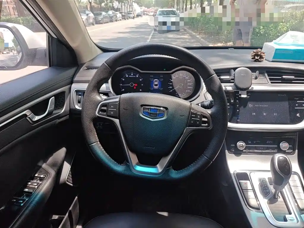 Emgrand GL 1.4 T DCT Elite Connected