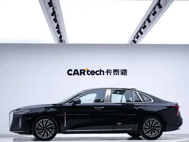 Hongqi H5 2.0 T Auto Flagship Smooth
