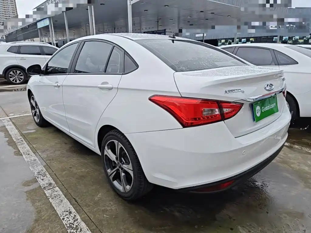 Arrizo 5 艾瑞泽5 2019款 改款PRO 1.5 L 手动青春版 国VI