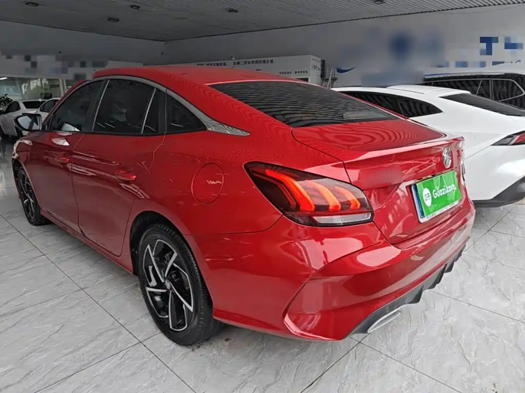 MG5 300 TGI DCT Youth Luxury Flagship
