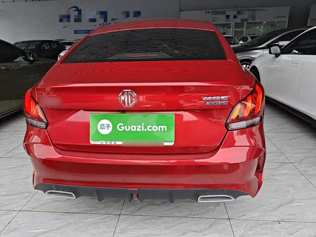 MG5 300 TGI DCT Youth Luxury Flagship
