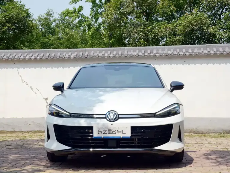 Volkswagen Lamando Lamando L GTS 380 TSI