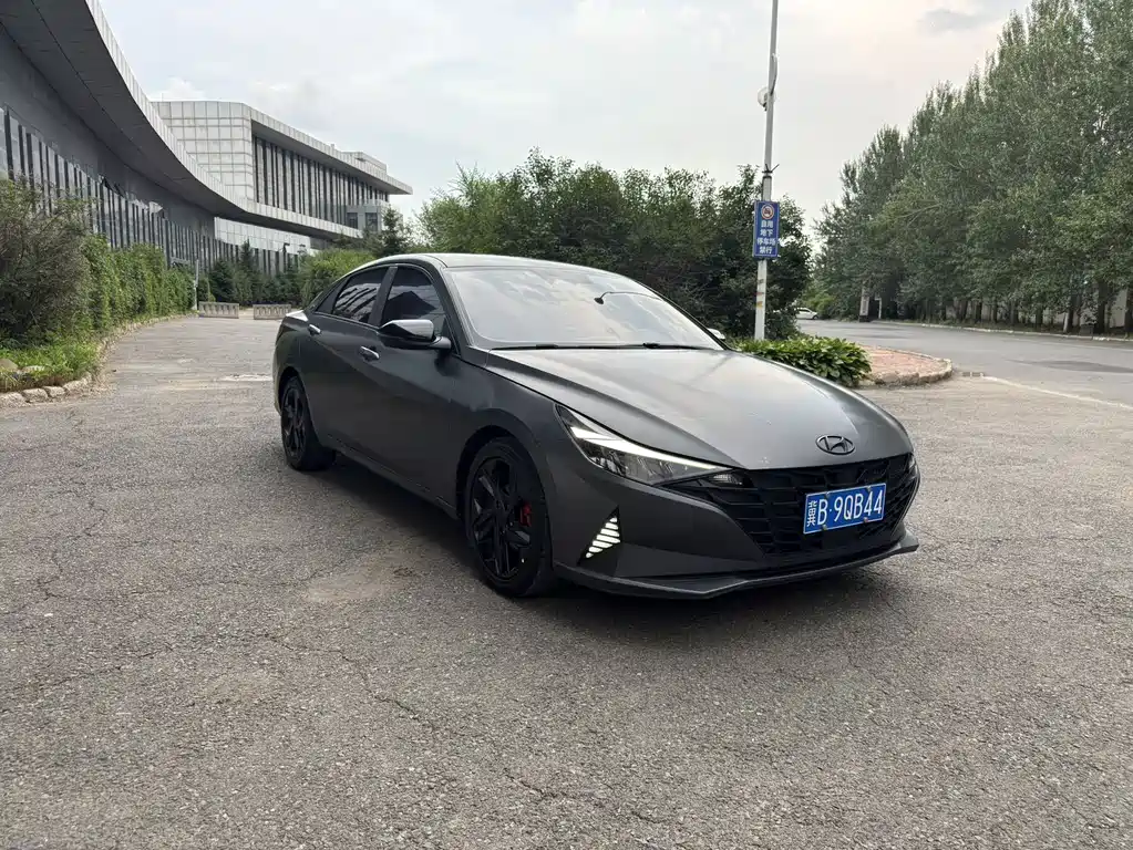 Elantra 1.5 L CVT 20 Anniversary Commemorative