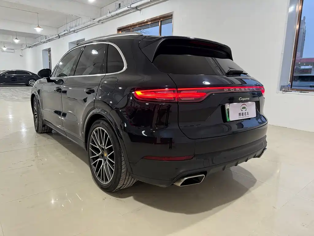 Cayenne NEV Cayenne E-Hybrid 2.0 T Platinum