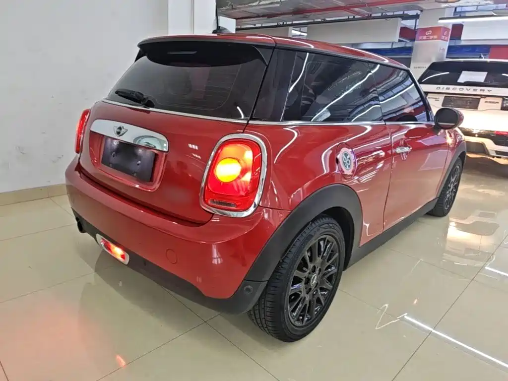 MINI 1.5 T COOPER Fun