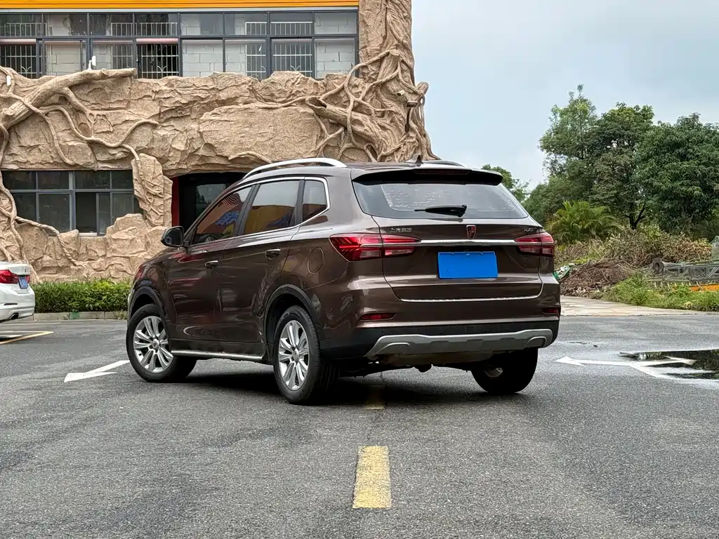 Roewe RX5 20 T 2 WD Auto Flagship