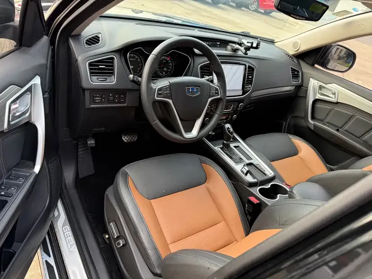 Geely Vision X6 1.3 T CVT Flagship