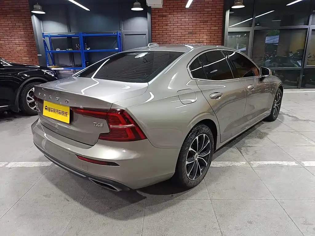 Volvo S60 T4 Smart Ease Luxury