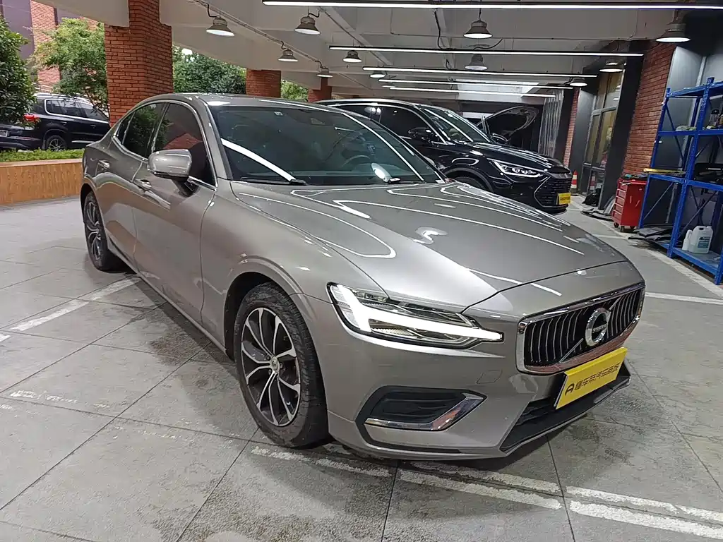 Volvo S60 T4 Smart Ease Luxury