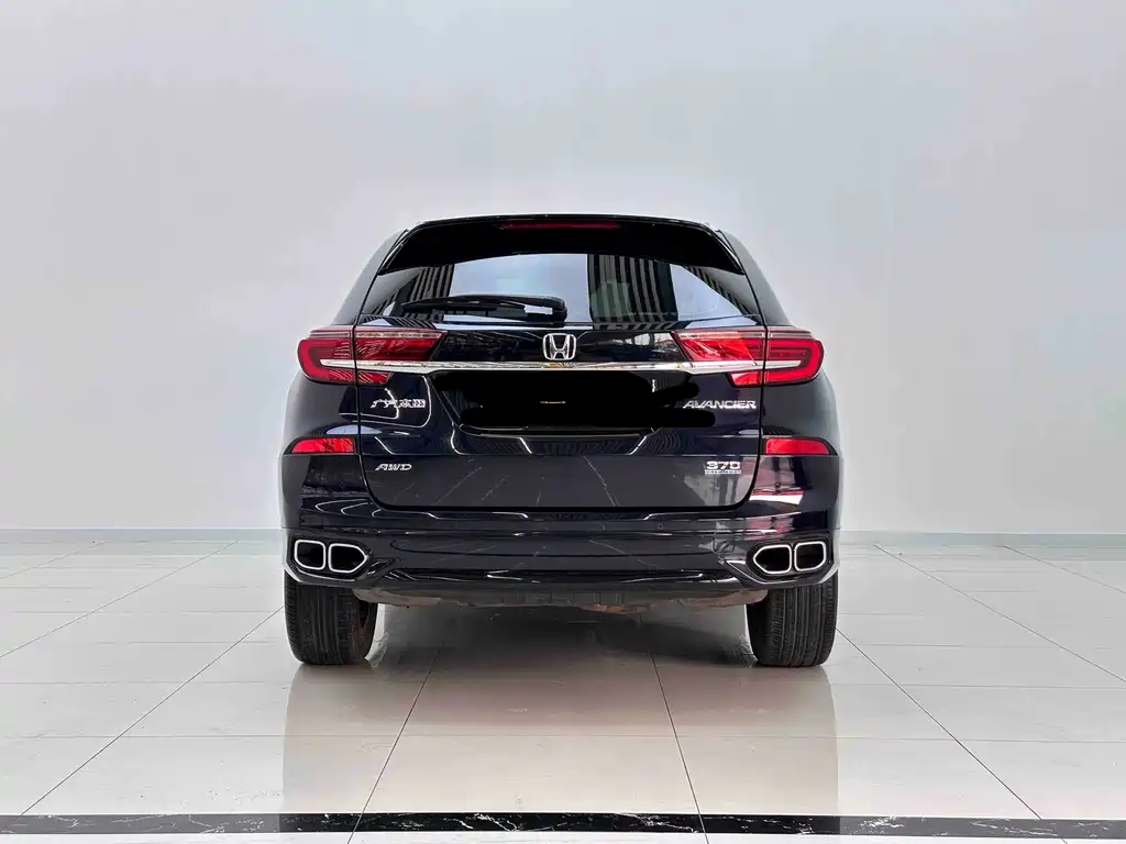 Avancier 370 TURBO 4 WD Premium