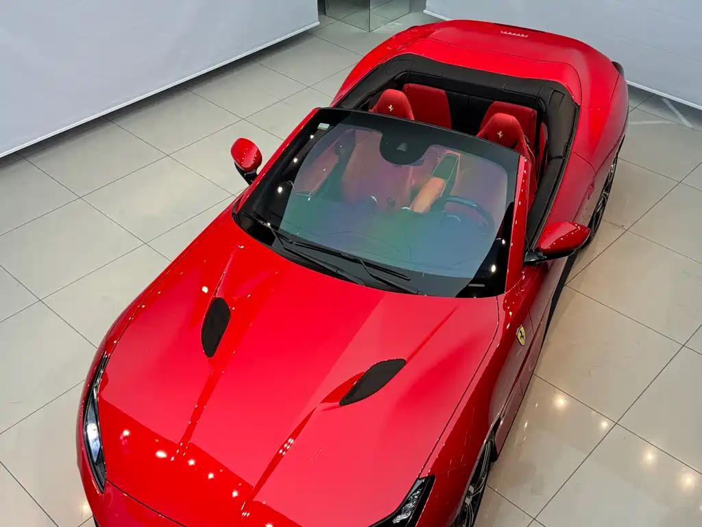 Portofino 3.9 T M