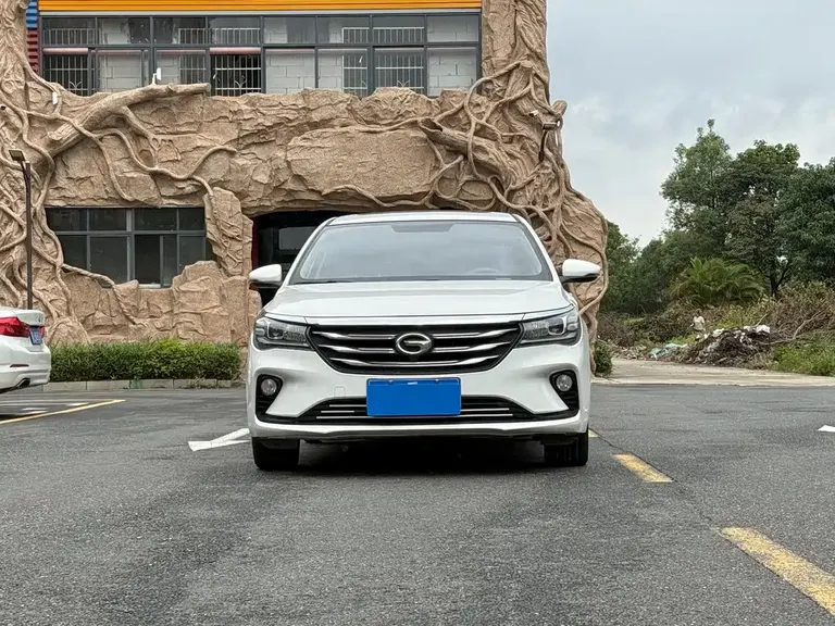 GAC Trumpchi GA4 200 T Auto Luxury