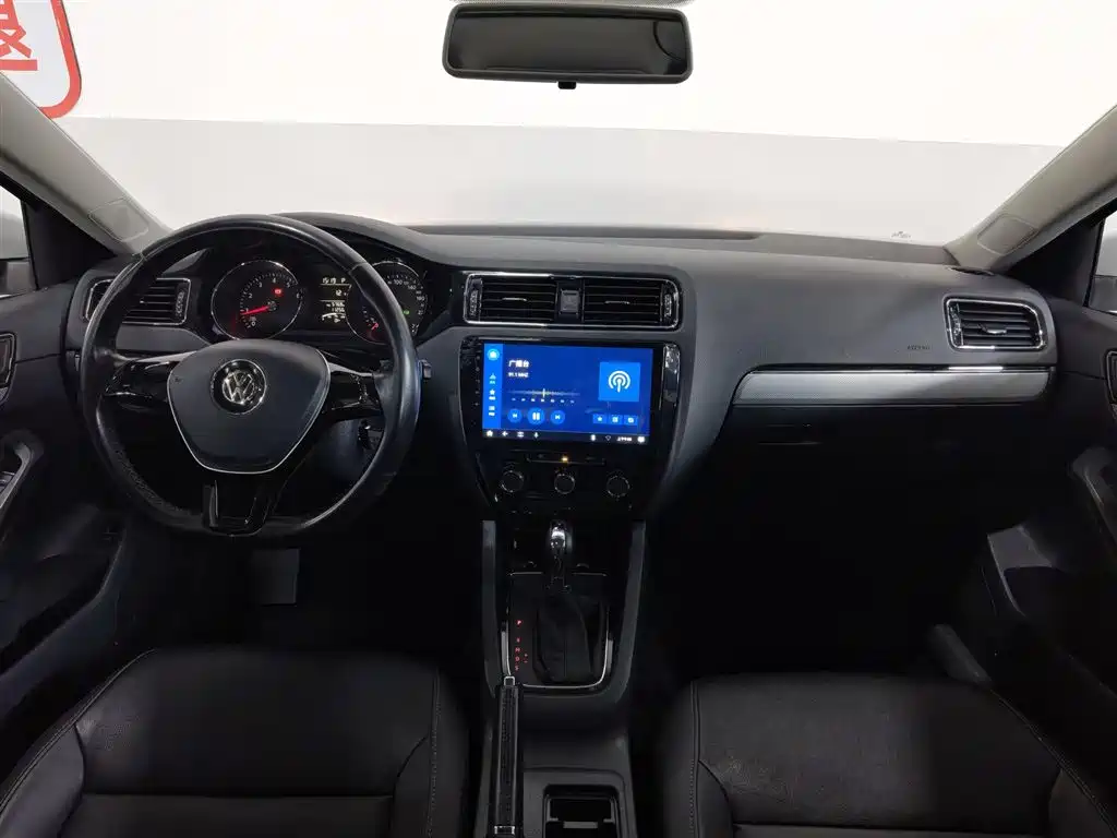 Sagitar 1.6 L Auto Comfort