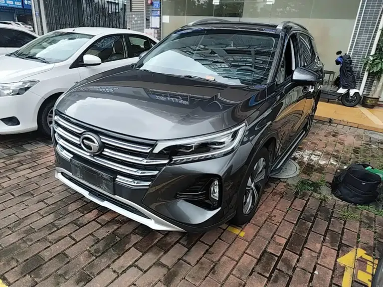 GAC Trumpchi GS4 270 T Auto Connected Tech