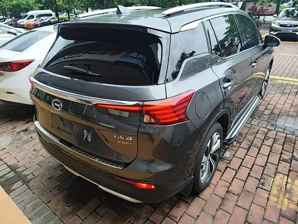 GAC Trumpchi GS4 270 T Auto Connected Tech