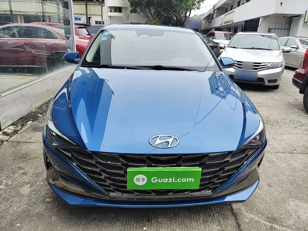 Elantra 1.5 L CVT LUX Distinguished