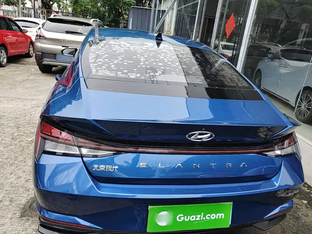 Elantra 1.5 L CVT LUX Distinguished