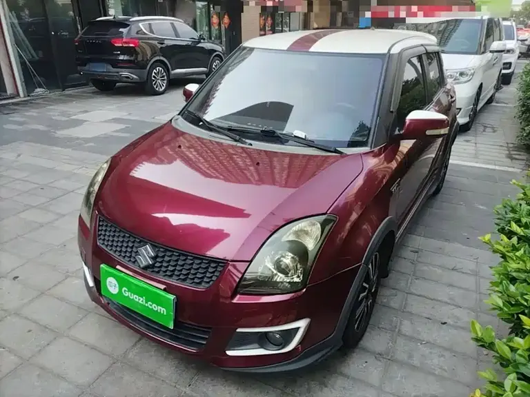 Suzuki Swift 1.5 L Auto Fashion Cool Play
