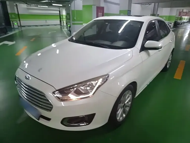 Ford Escort 1.5 L Auto Fashion