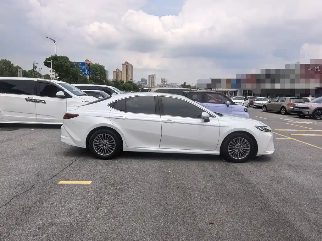 Camry 凯美瑞 2024款 2.0 E 精英版
