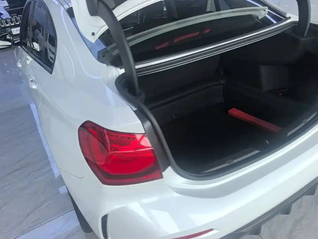 BMW 1 Series 118 i M Sport Package