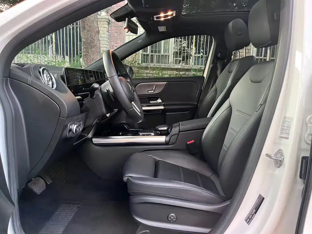 Mercedes-Benz GLA GLA 200