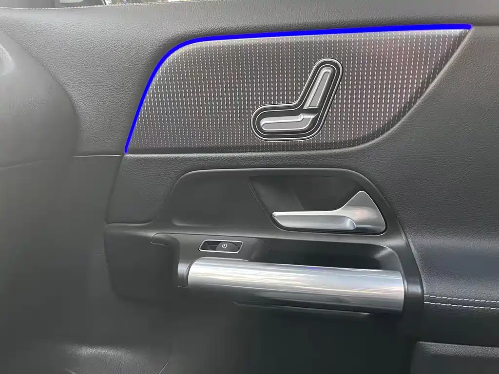 Mercedes-Benz GLA GLA 200
