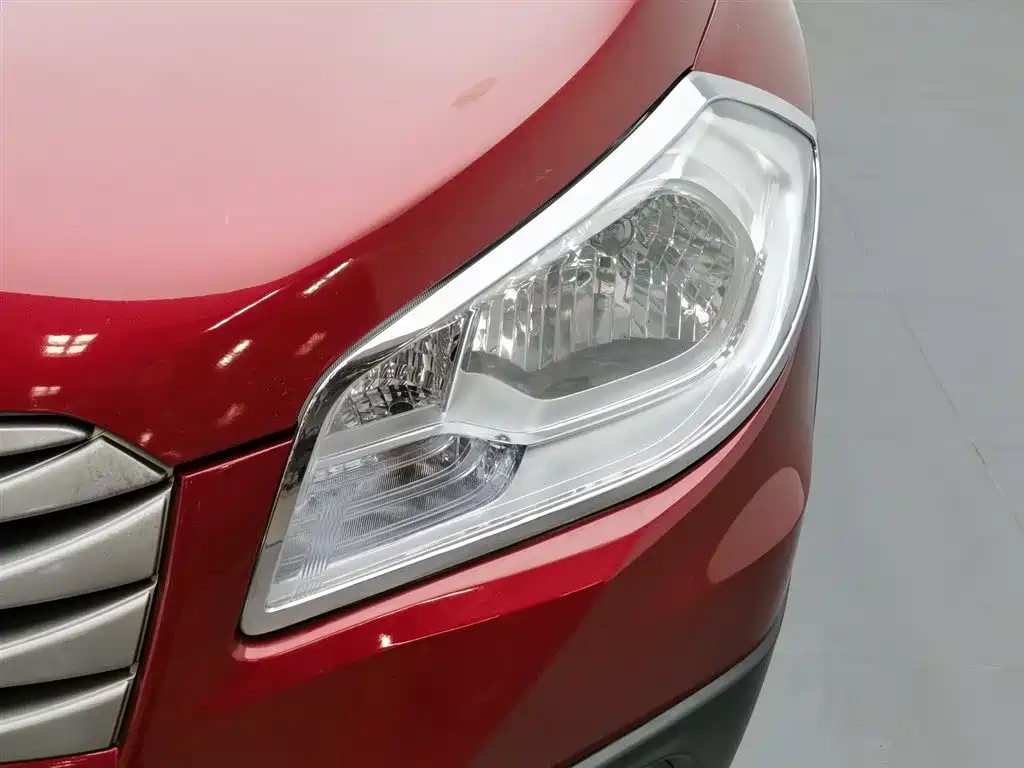 S-Cross 1.6 L CVT 2 WD Progressive