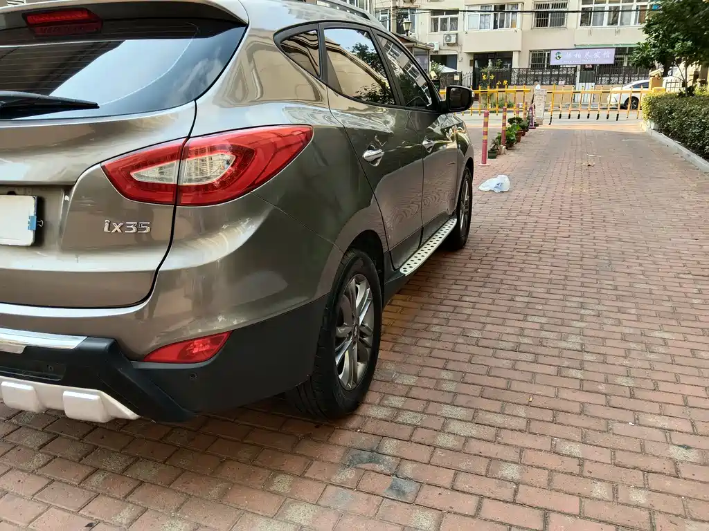 Hyundai ix35 2.0 L Auto 2 WD Intelligent GLS CN-IV