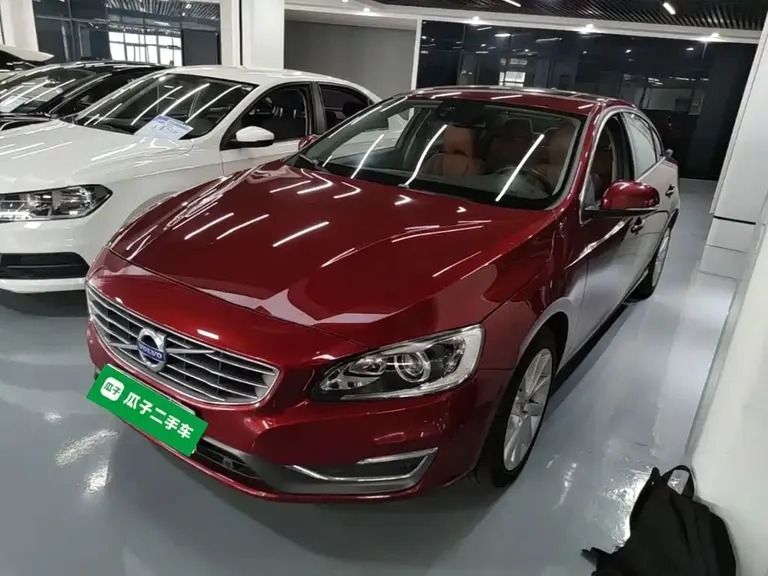 Volvo S60 S60 L 2.0 T Smart Vision