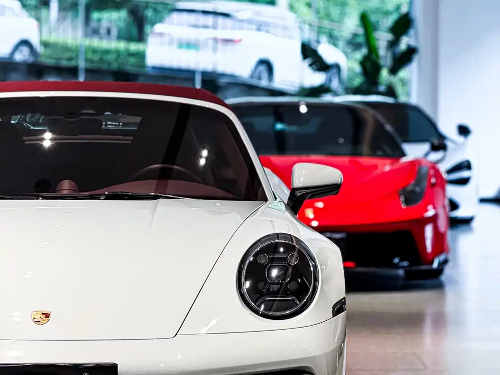 Porsche 911 Carrera Cabriolet 3.0 T