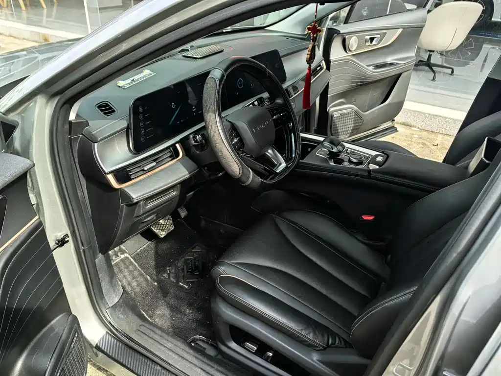 Omoda 1.5 T CVT Cross